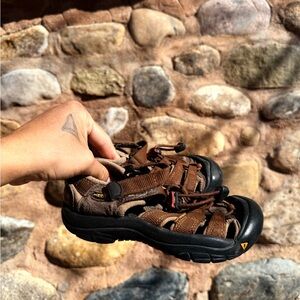 Keen Brown and Black Hiking Sandals